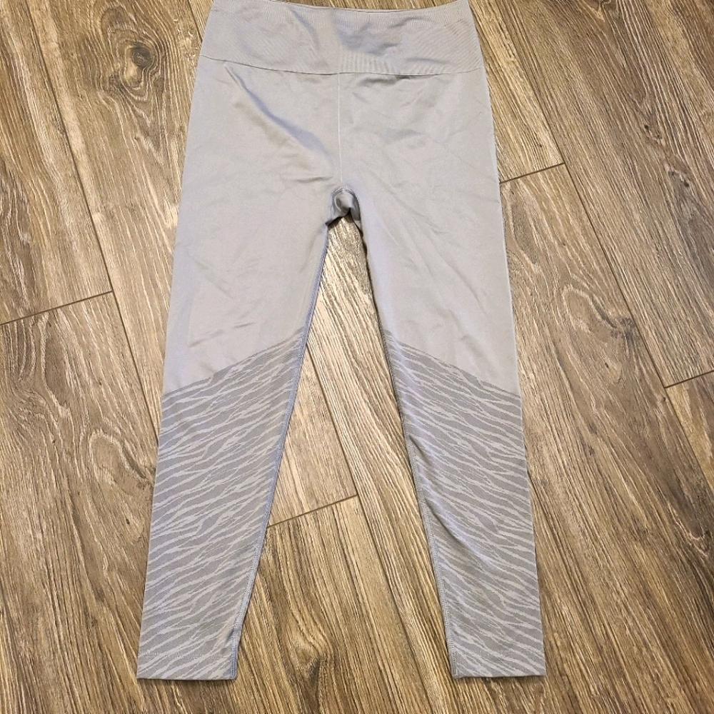 Gray Fabeltics tights
